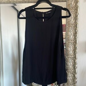 CLUB MONACO Black deep Sleeveless Top-Medium